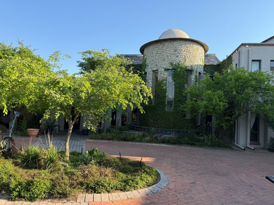 3 Bedroom Property for Sale in Leeuwfontein Gauteng