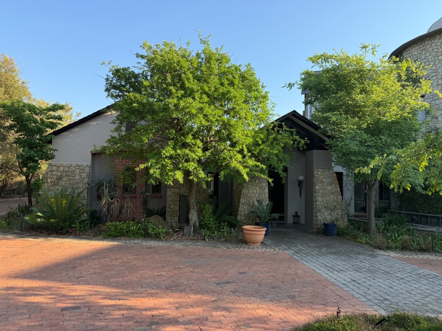 3 Bedroom Property for Sale in Leeuwfontein Gauteng