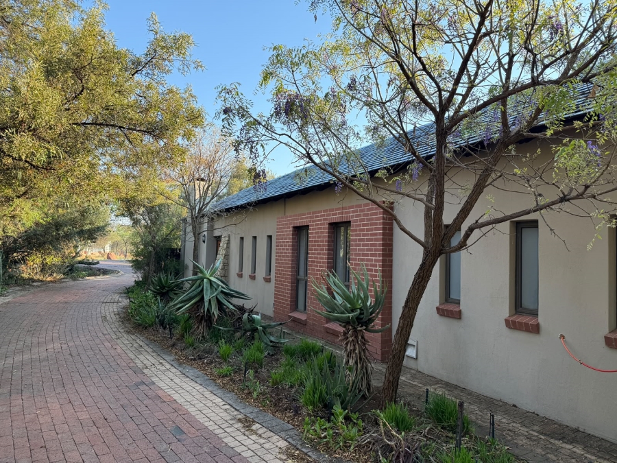 3 Bedroom Property for Sale in Leeuwfontein Gauteng