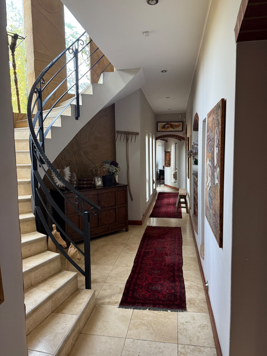 3 Bedroom Property for Sale in Leeuwfontein Gauteng