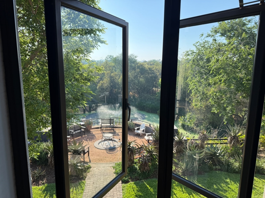 3 Bedroom Property for Sale in Leeuwfontein Gauteng