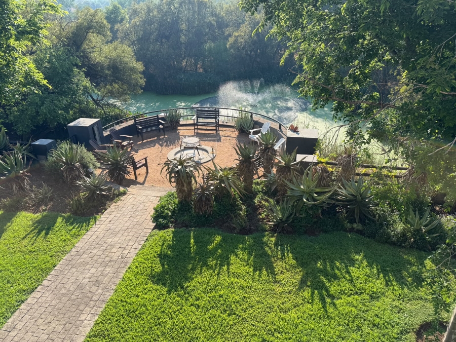 3 Bedroom Property for Sale in Leeuwfontein Gauteng