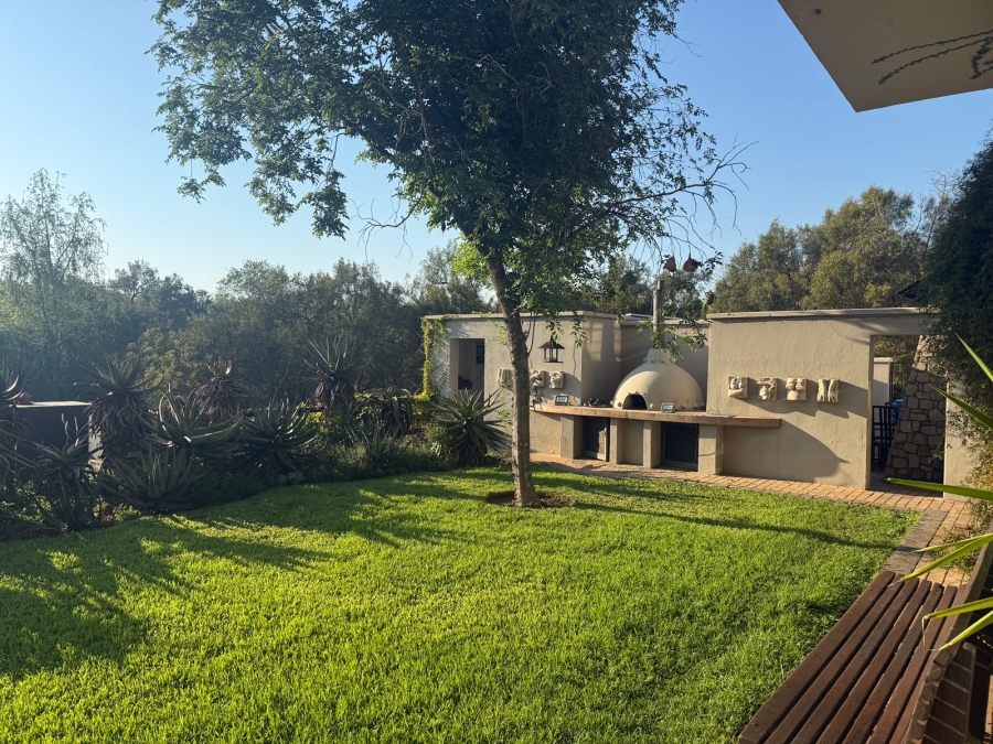 3 Bedroom Property for Sale in Leeuwfontein Gauteng