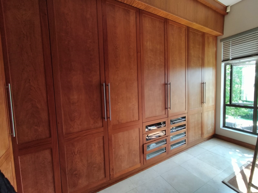 3 Bedroom Property for Sale in Leeuwfontein Gauteng