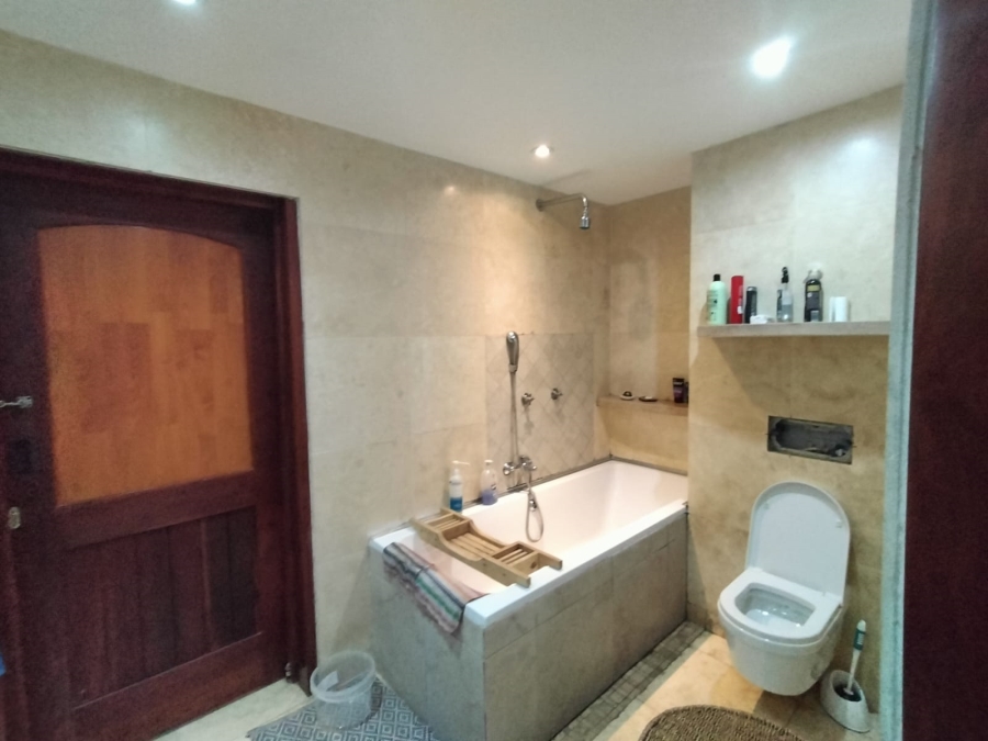 3 Bedroom Property for Sale in Leeuwfontein Gauteng