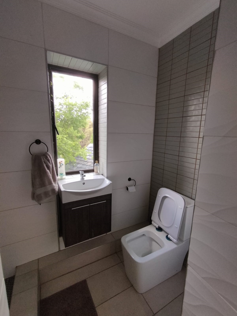 3 Bedroom Property for Sale in Leeuwfontein Gauteng