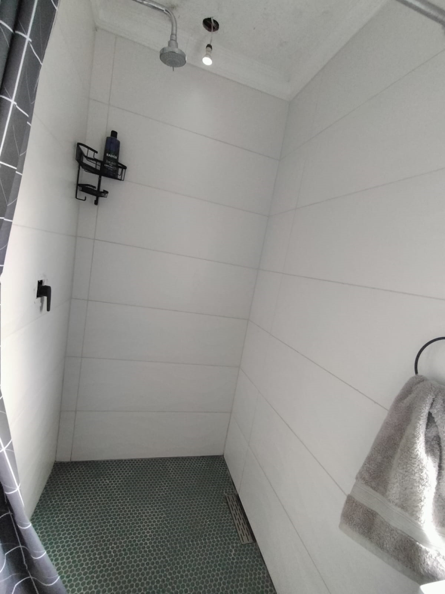 3 Bedroom Property for Sale in Leeuwfontein Gauteng