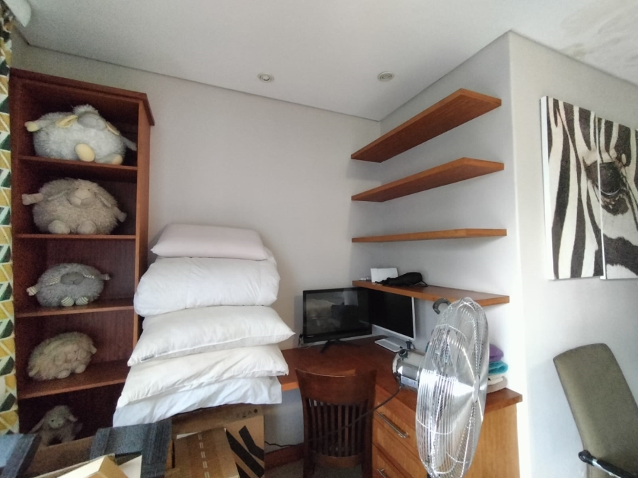 3 Bedroom Property for Sale in Leeuwfontein Gauteng
