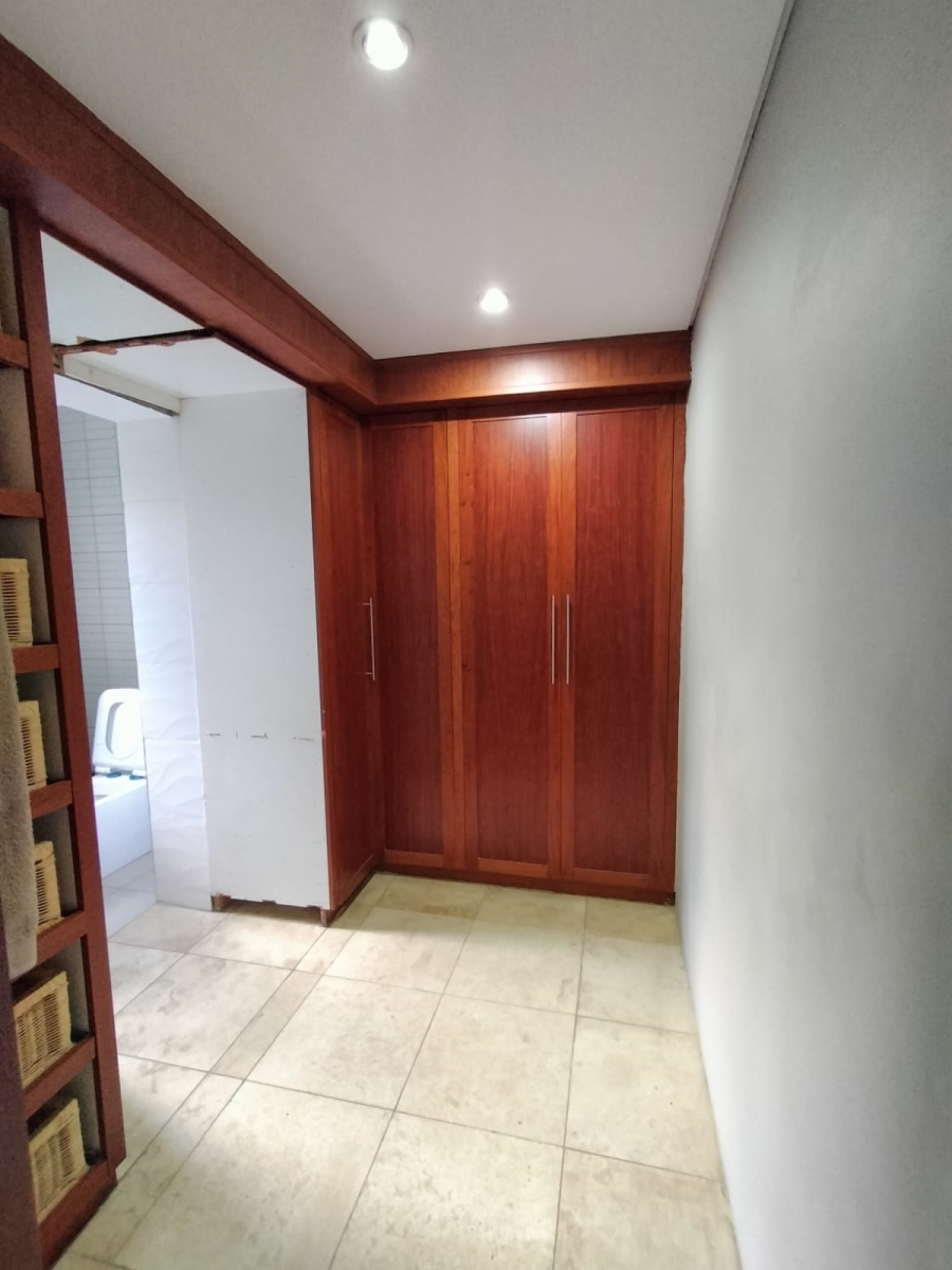 3 Bedroom Property for Sale in Leeuwfontein Gauteng