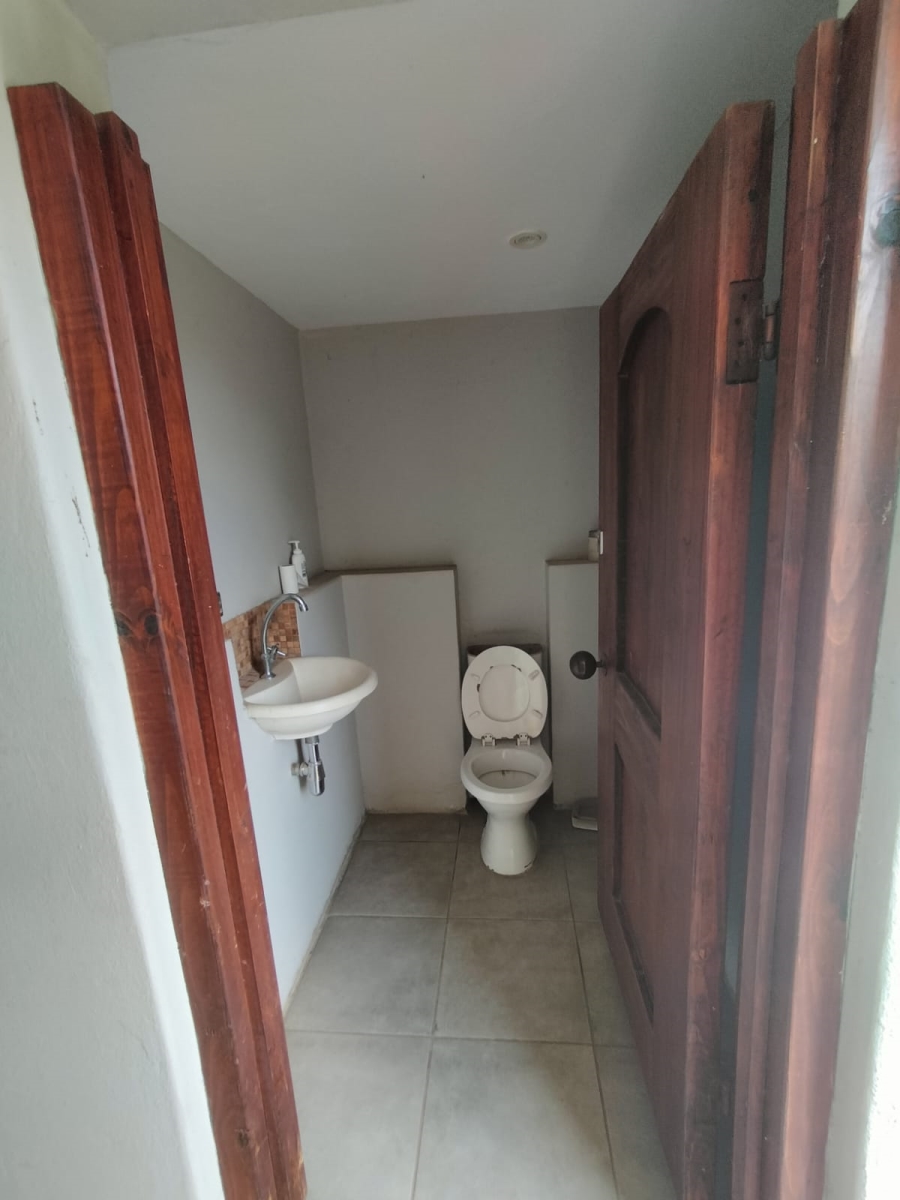 3 Bedroom Property for Sale in Leeuwfontein Gauteng