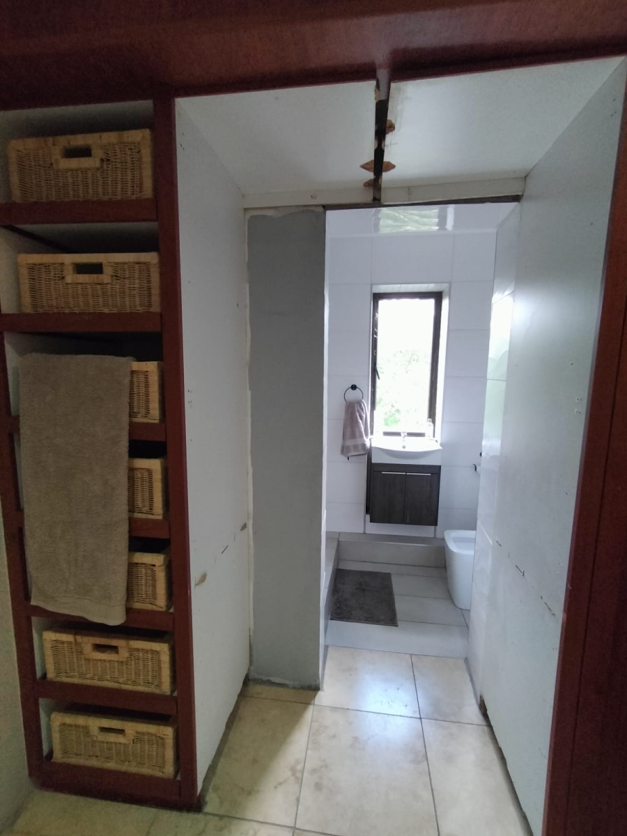 3 Bedroom Property for Sale in Leeuwfontein Gauteng