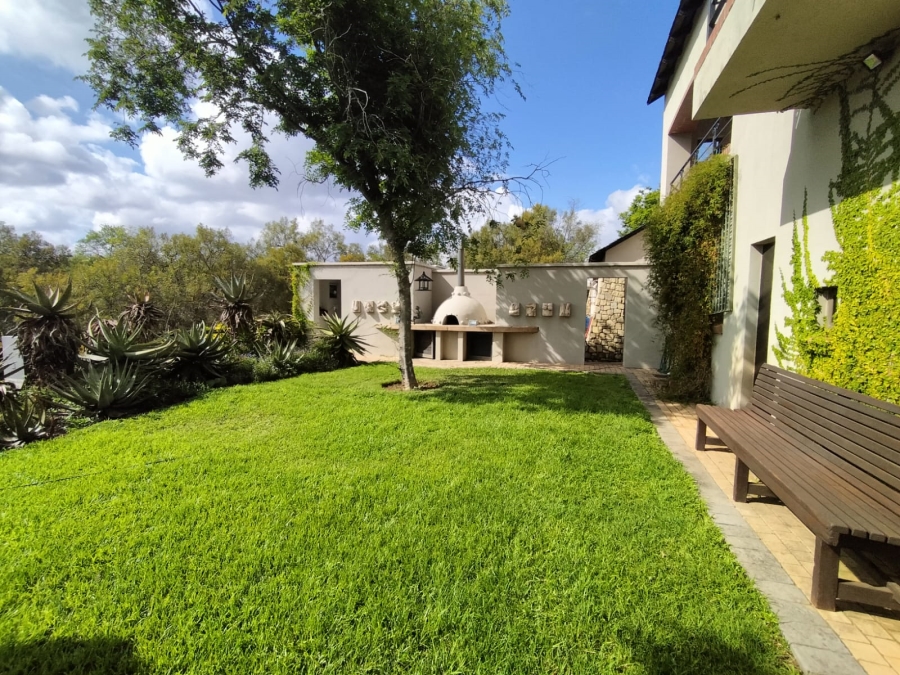 3 Bedroom Property for Sale in Leeuwfontein Gauteng