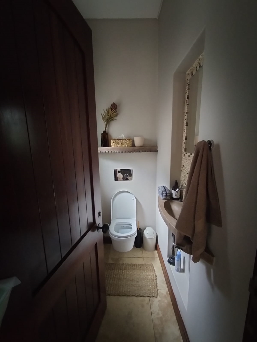 3 Bedroom Property for Sale in Leeuwfontein Gauteng