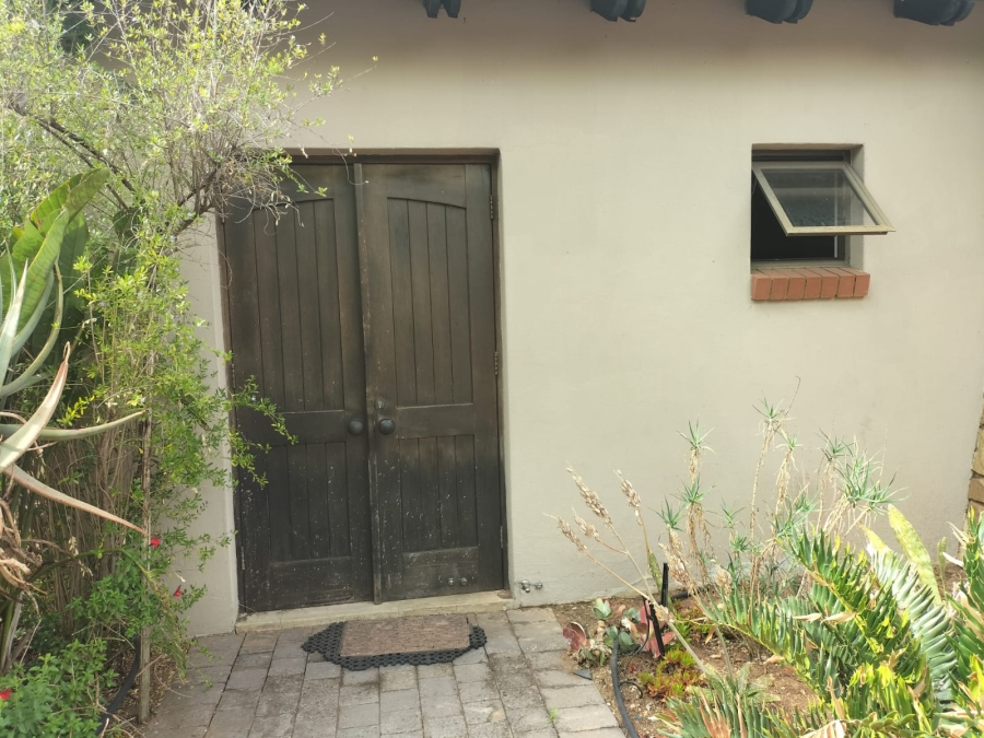 3 Bedroom Property for Sale in Leeuwfontein Gauteng
