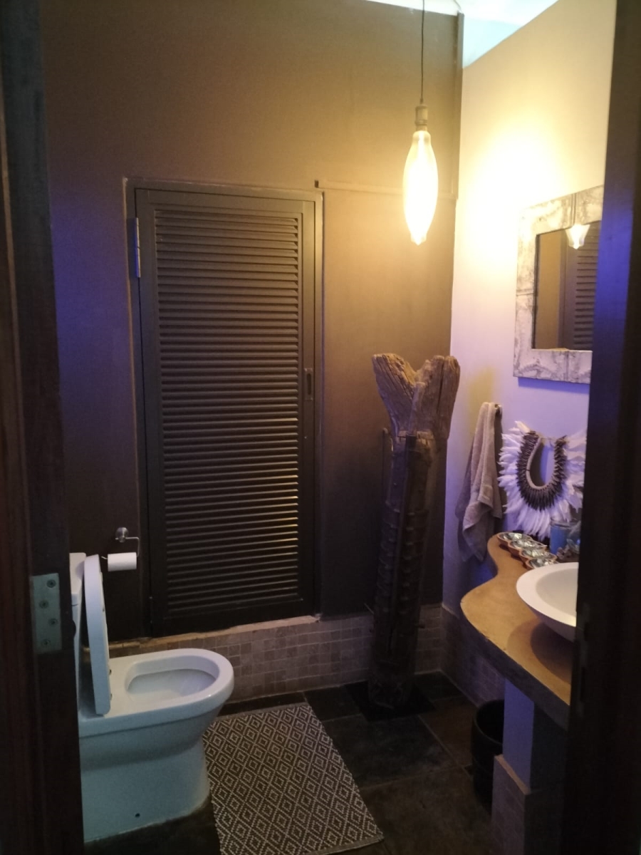 3 Bedroom Property for Sale in Leeuwfontein Gauteng