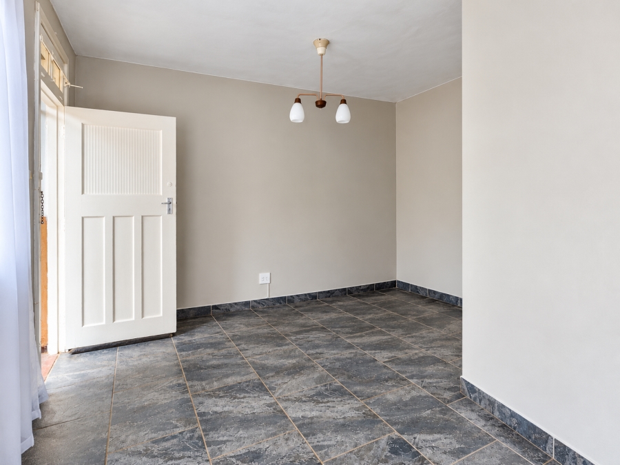 2 Bedroom Property for Sale in Peacehaven Gauteng