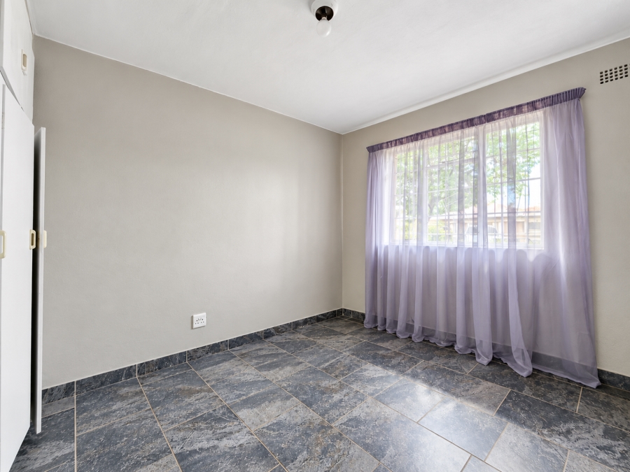 2 Bedroom Property for Sale in Peacehaven Gauteng