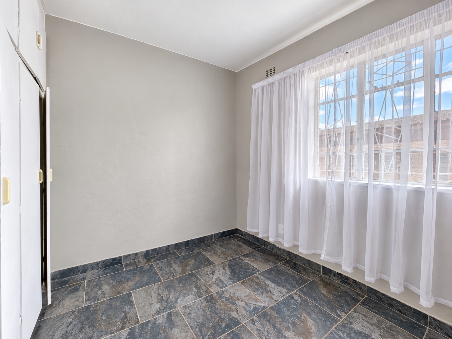 2 Bedroom Property for Sale in Peacehaven Gauteng