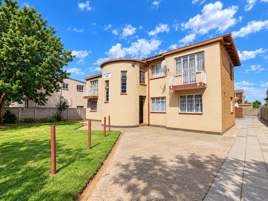 2 Bedroom Property for Sale in Peacehaven Gauteng