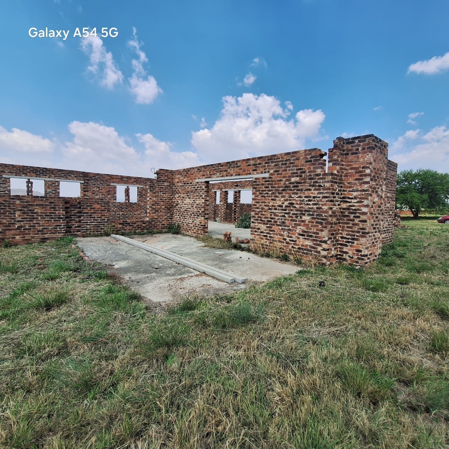5 Bedroom Property for Sale in Berg En Dal Gauteng