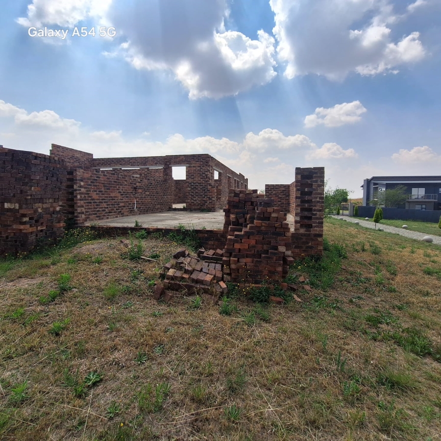 5 Bedroom Property for Sale in Berg En Dal Gauteng