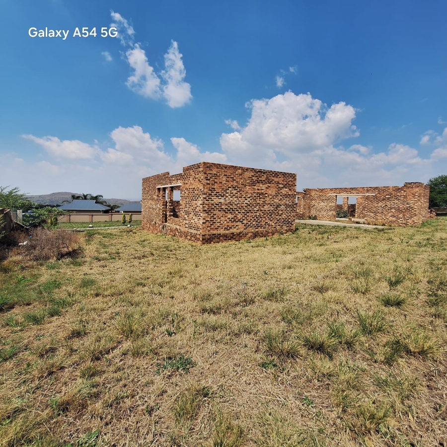 5 Bedroom Property for Sale in Berg En Dal Gauteng