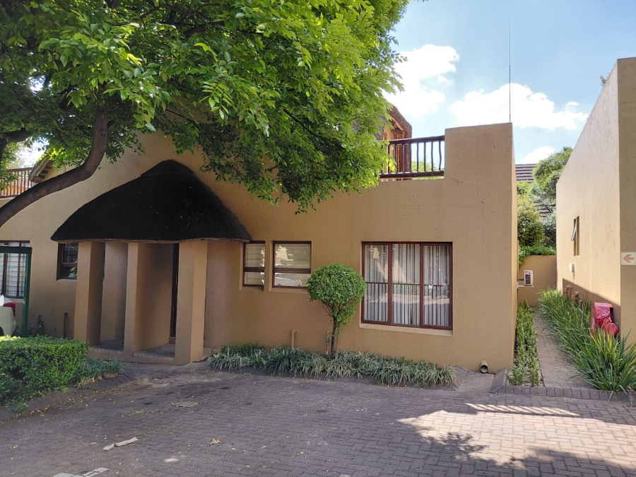 2 Bedroom Property for Sale in Douglasdale Gauteng