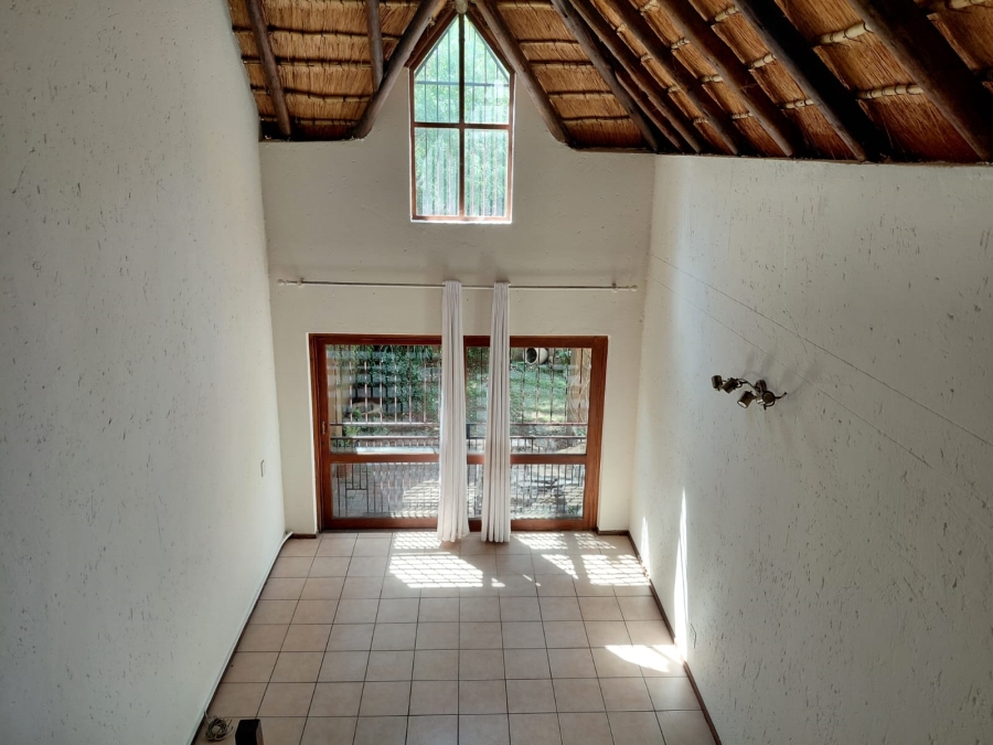 2 Bedroom Property for Sale in Douglasdale Gauteng