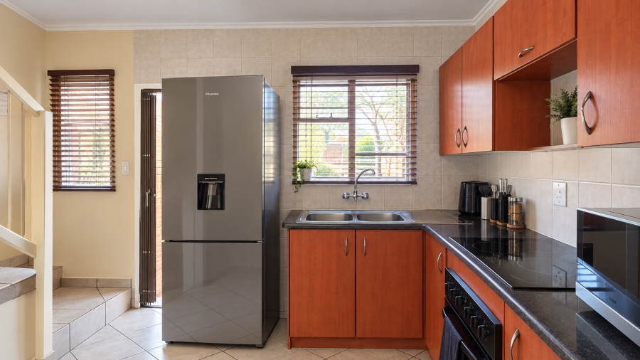 2 Bedroom Property for Sale in Wierda Park Gauteng