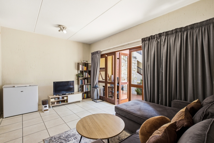 2 Bedroom Property for Sale in Douglasdale Gauteng