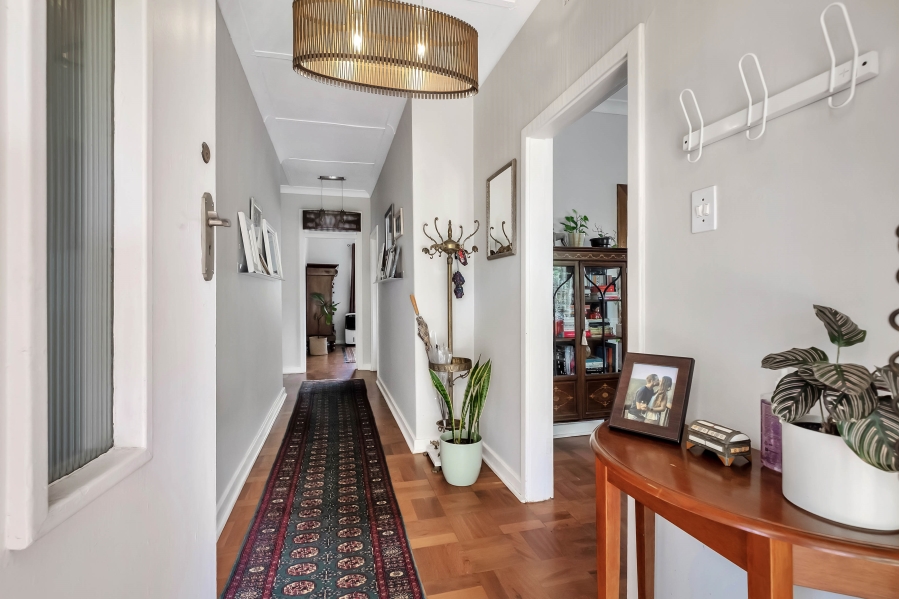 3 Bedroom Property for Sale in Linden Gauteng