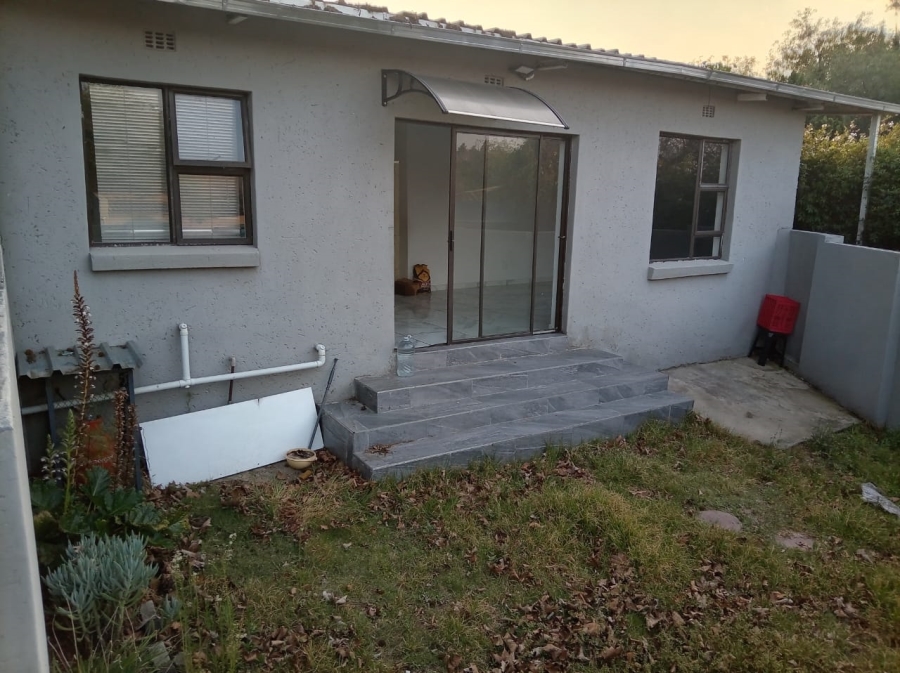 To Let 2 Bedroom Property for Rent in Ferndale Gauteng