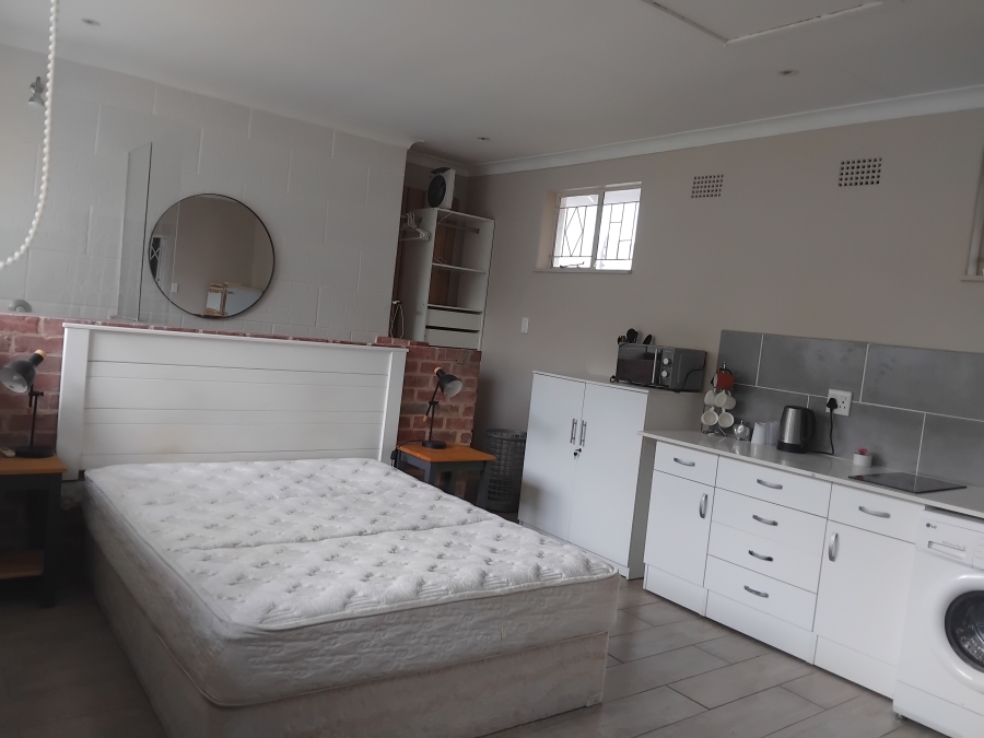 To Let 1 Bedroom Property for Rent in Blairgowrie Gauteng