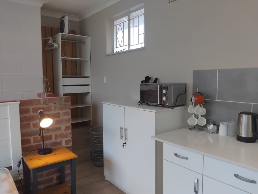 To Let 1 Bedroom Property for Rent in Blairgowrie Gauteng