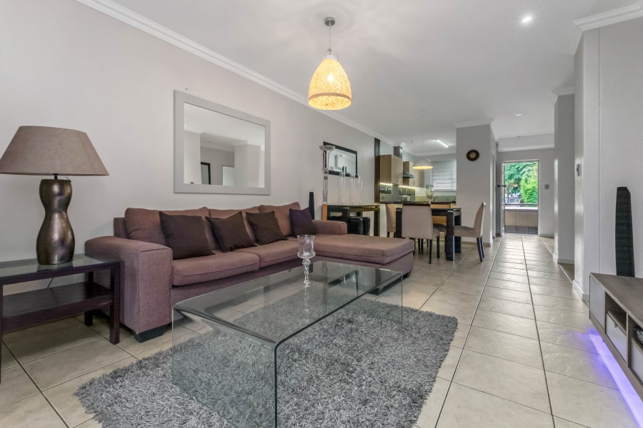 To Let 2 Bedroom Property for Rent in Morningside Gauteng