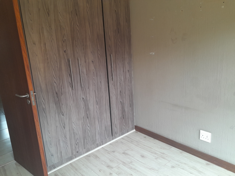 3 Bedroom Property for Sale in New Redruth Gauteng