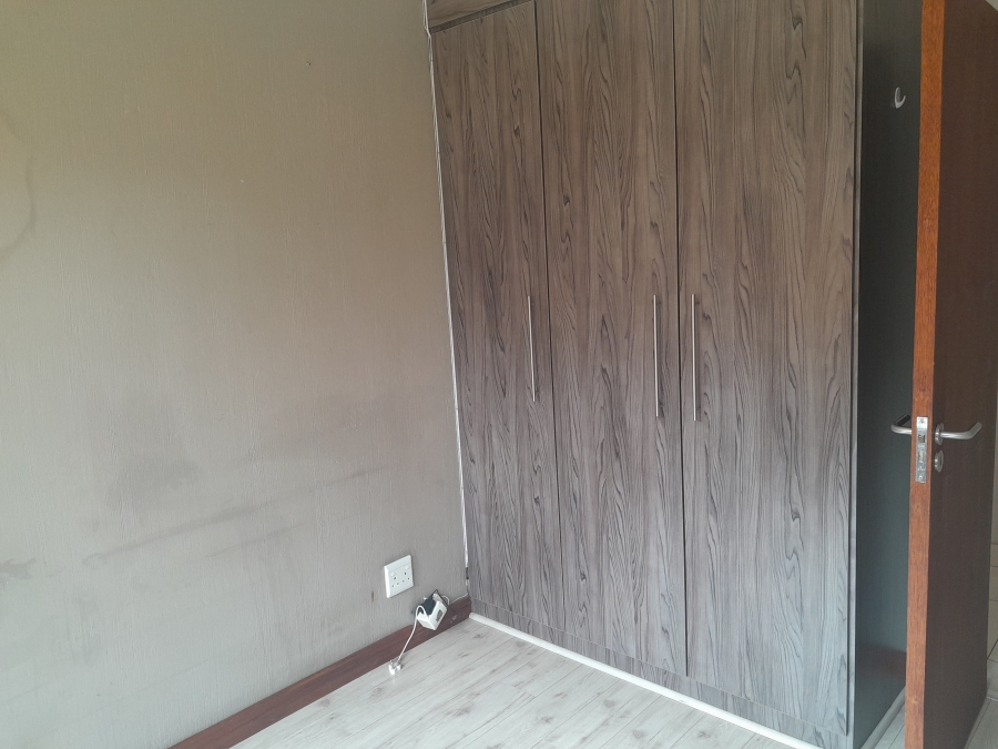 3 Bedroom Property for Sale in New Redruth Gauteng