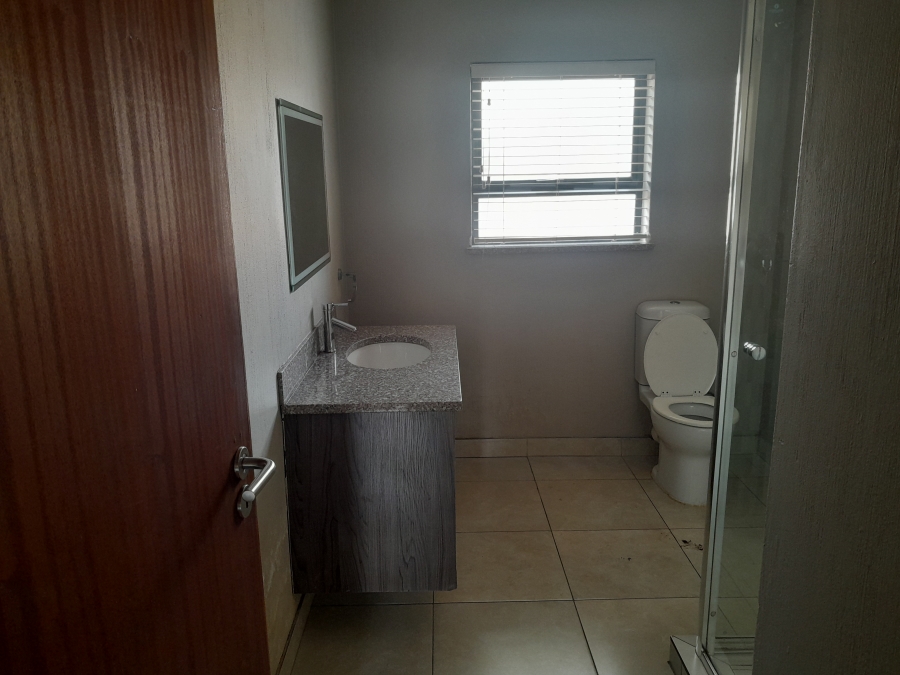 3 Bedroom Property for Sale in New Redruth Gauteng