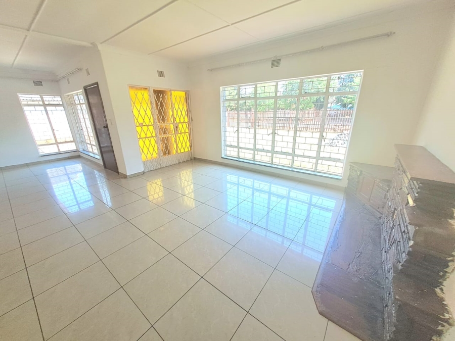 To Let 3 Bedroom Property for Rent in Arcon Park Gauteng