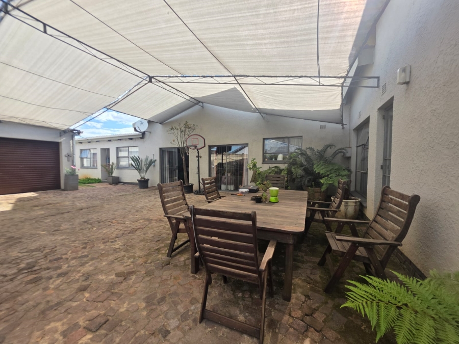 3 Bedroom Property for Sale in Vanderbijlpark SE 6 Gauteng
