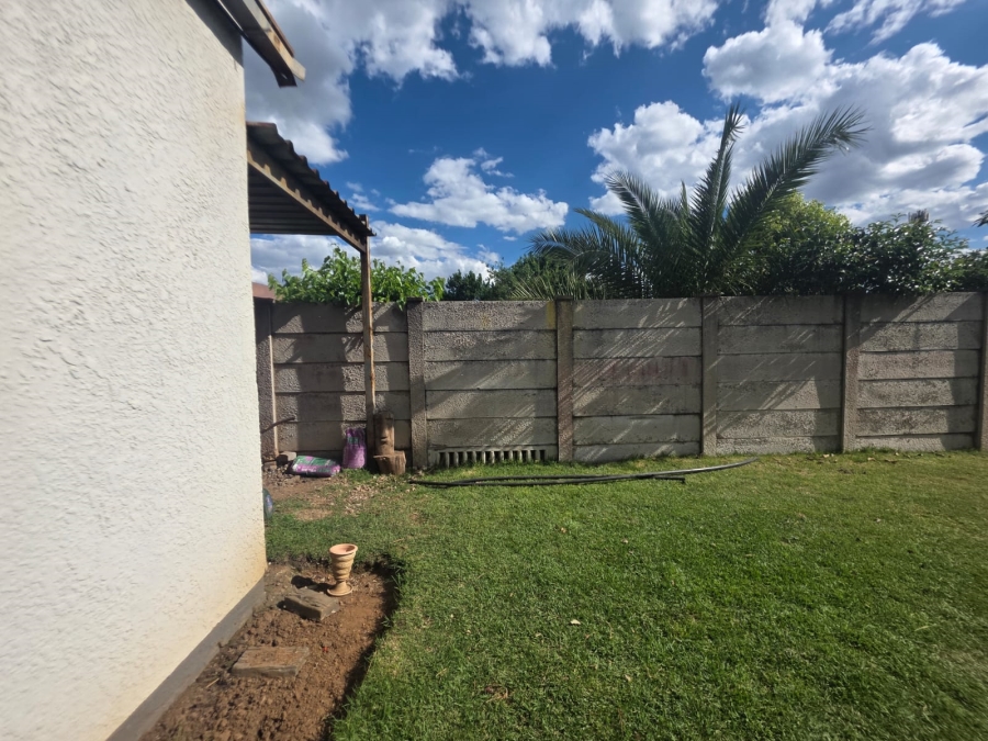 3 Bedroom Property for Sale in Vanderbijlpark SE 6 Gauteng