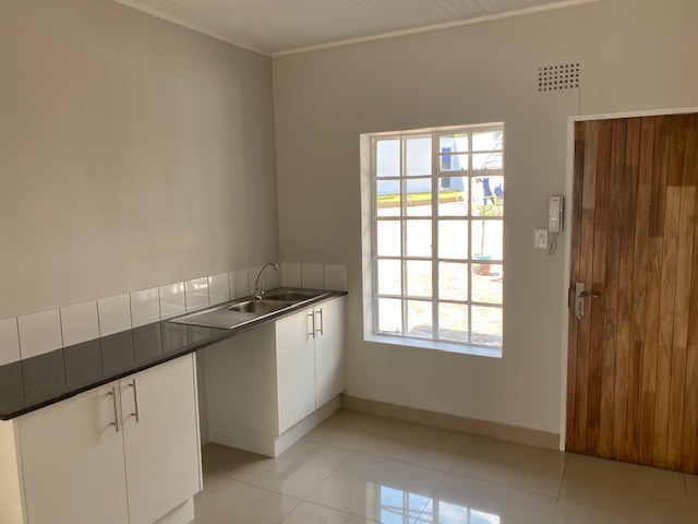 To Let 3 Bedroom Property for Rent in Bramley Park Gauteng