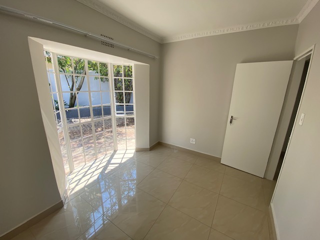 To Let 3 Bedroom Property for Rent in Bramley Park Gauteng
