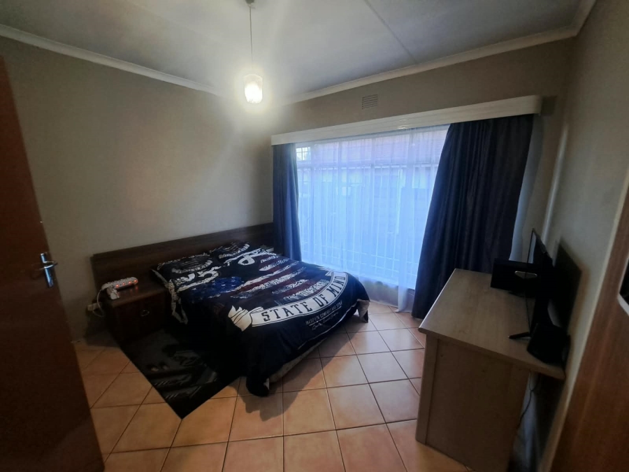 4 Bedroom Property for Sale in Vanderbijlpark SE 7 Gauteng