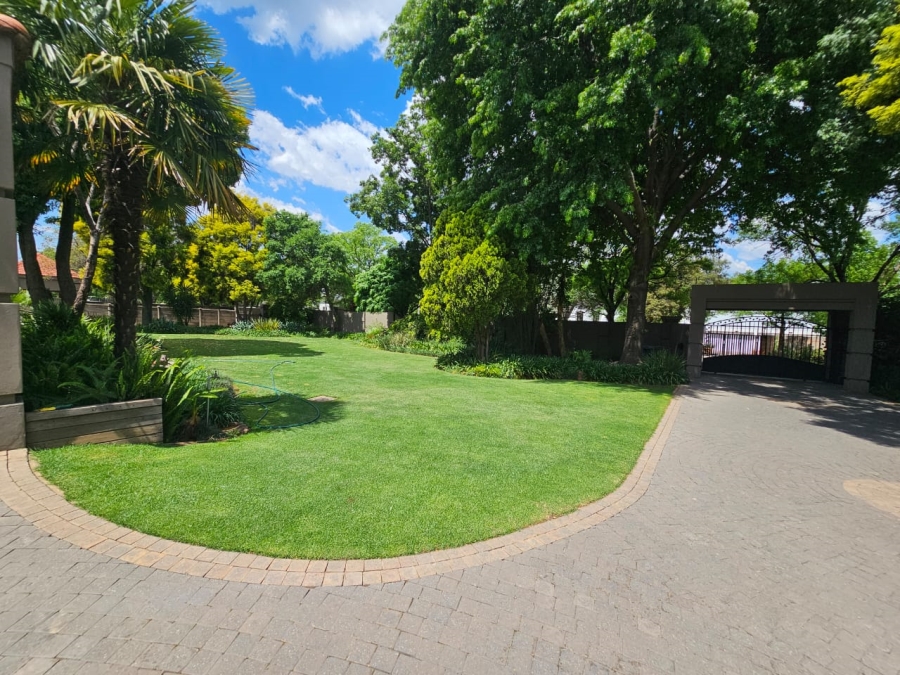 4 Bedroom Property for Sale in Vanderbijlpark SW 5 Gauteng