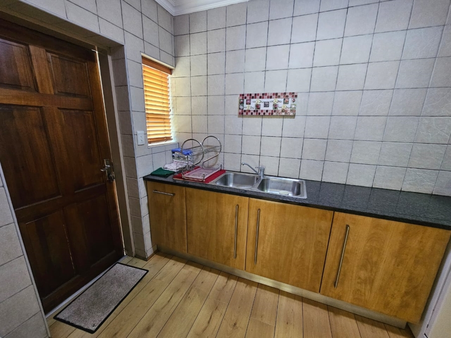 4 Bedroom Property for Sale in Vanderbijlpark SW 5 Gauteng