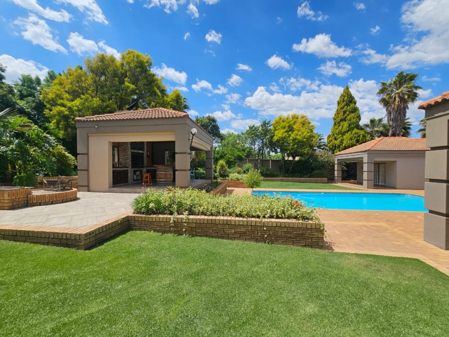 4 Bedroom Property for Sale in Vanderbijlpark SW 5 Gauteng