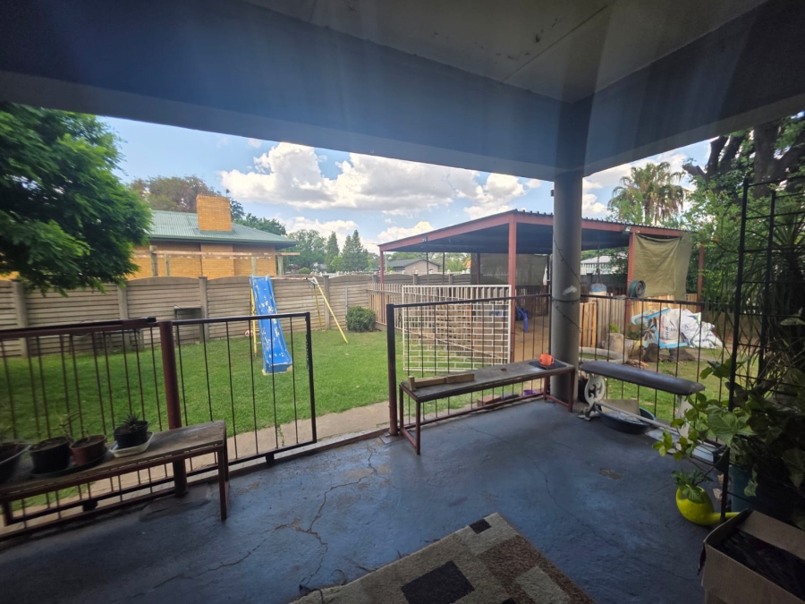3 Bedroom Property for Sale in Vanderbijlpark SW 5 Gauteng