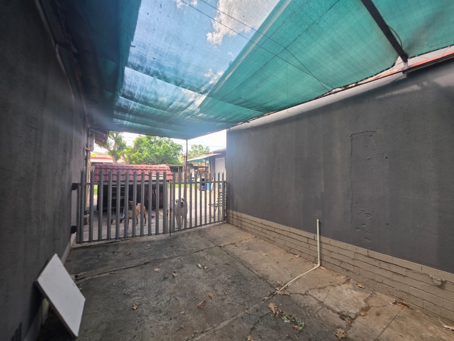 3 Bedroom Property for Sale in Vanderbijlpark SW 5 Gauteng