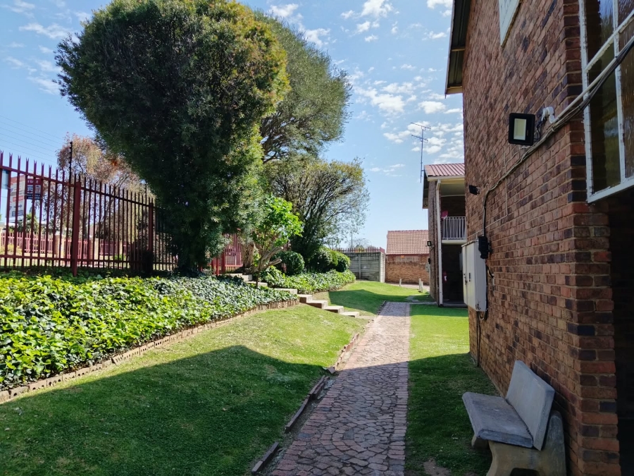 2 Bedroom Property for Sale in Kempton Park Ext 5 Gauteng